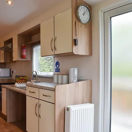 Abbey View - Uk34136